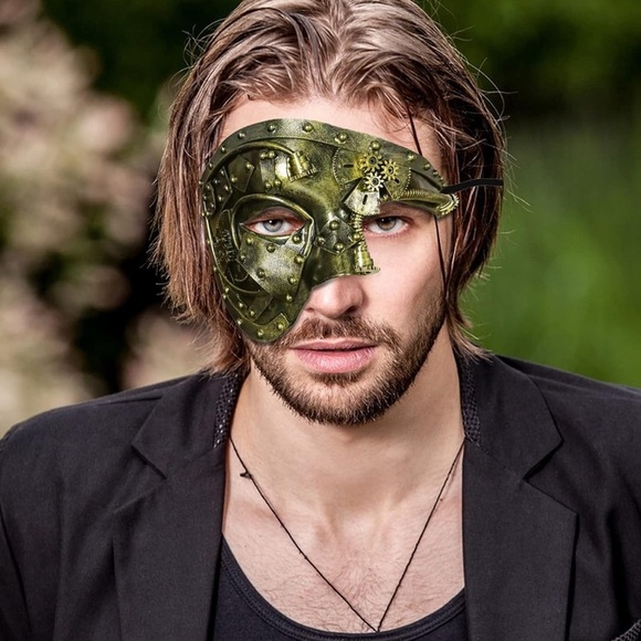 Steampunk Half Face Mask - Gold and Black - Picture 4 of 7